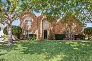 featured image of 3316 Lexington Ave
