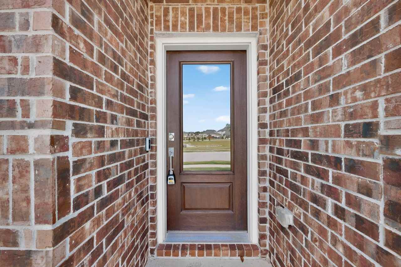 1309 Canuela Way - Photo 4 of 39