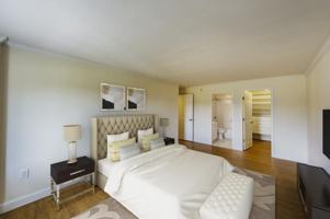 featured image of 1450 Worcester Rd