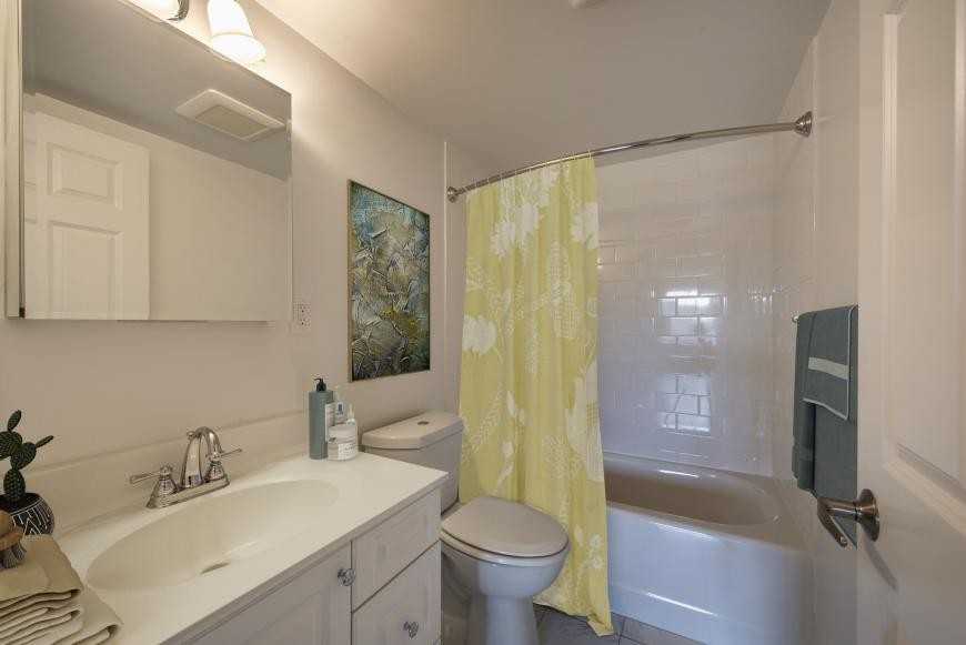 1450 Worcester Rd - Photo 4 of 10