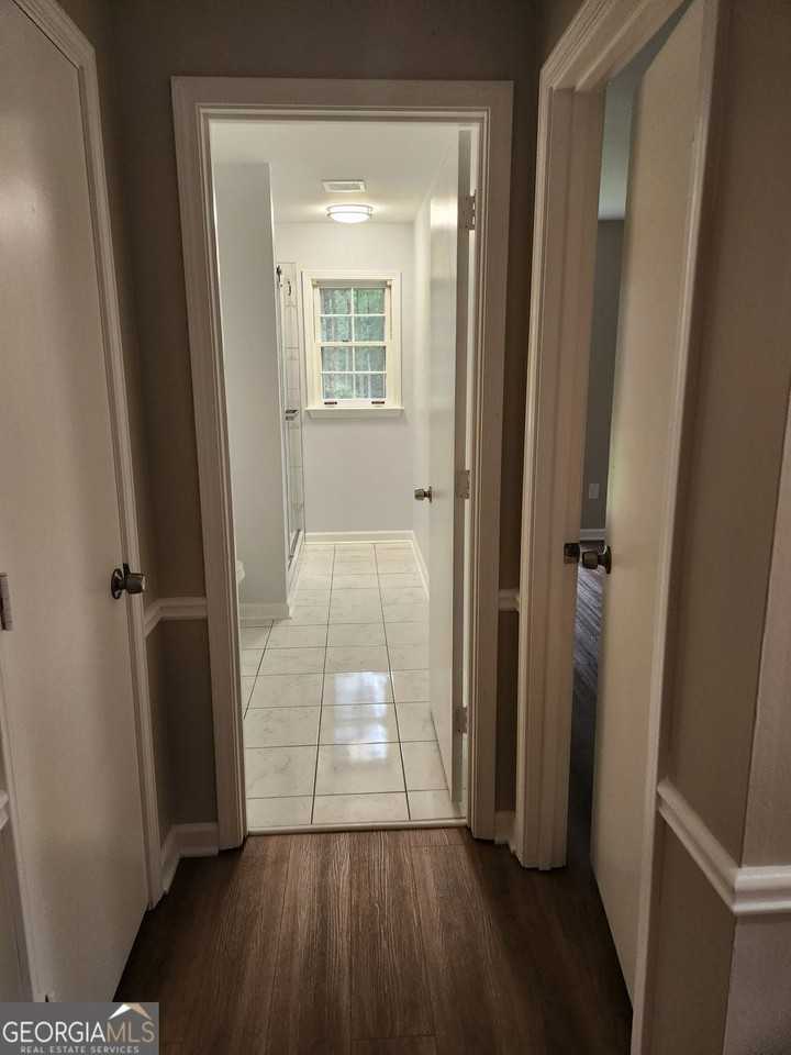 130 Sandy Dr - Photo 4 of 20