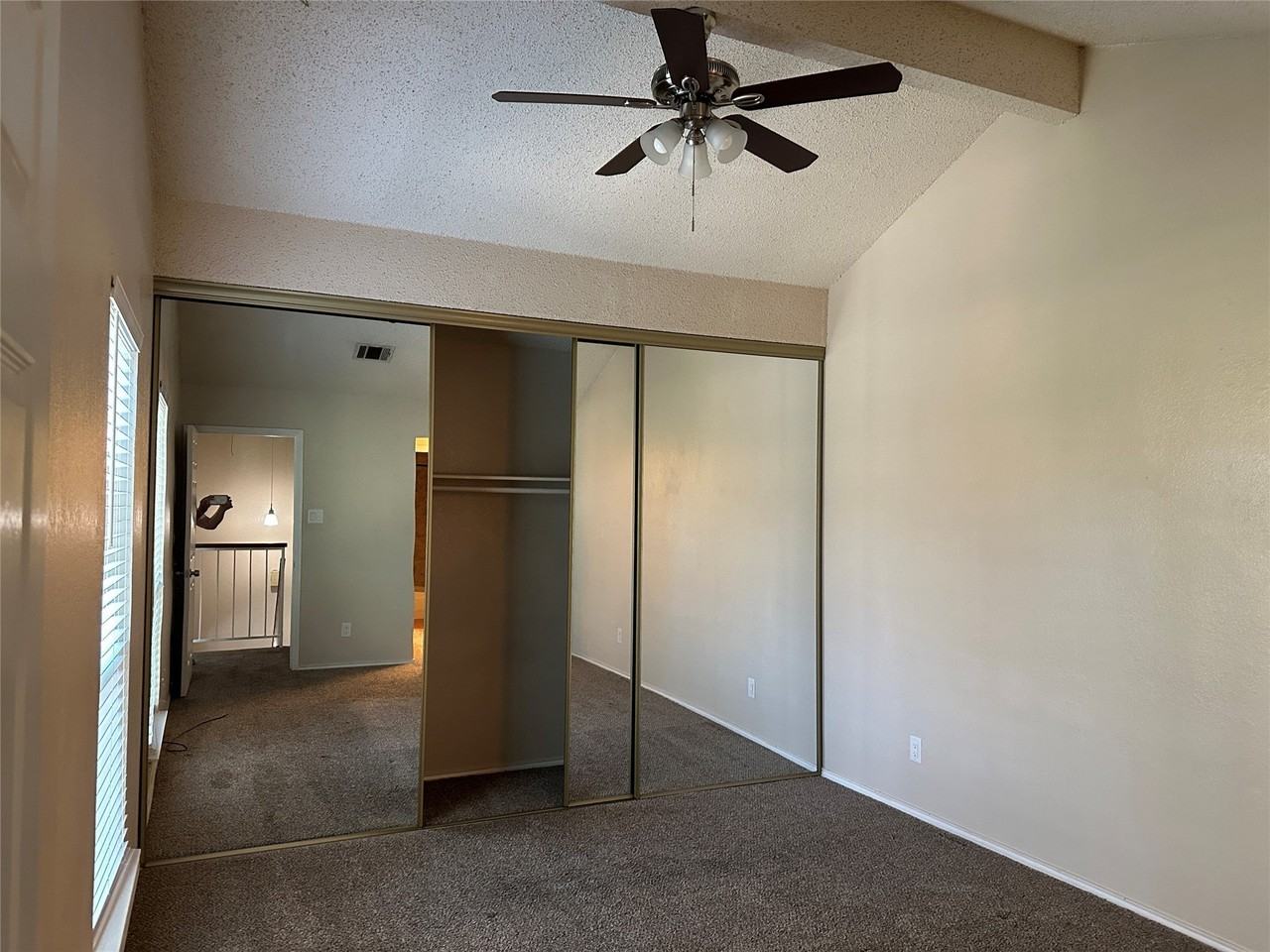 2717 Meadow Park Dr #B - Photo 3 of 7