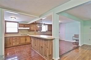 2428 Maple St - Photo 6 of 36