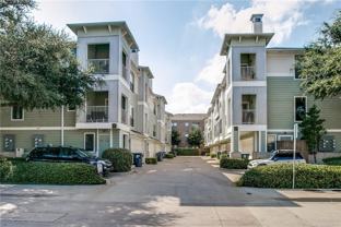 2415 Stutz Dr #D - Photo 1 of 1