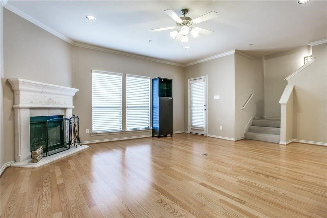 2415 Stutz Dr #D - Photo 3 of 21