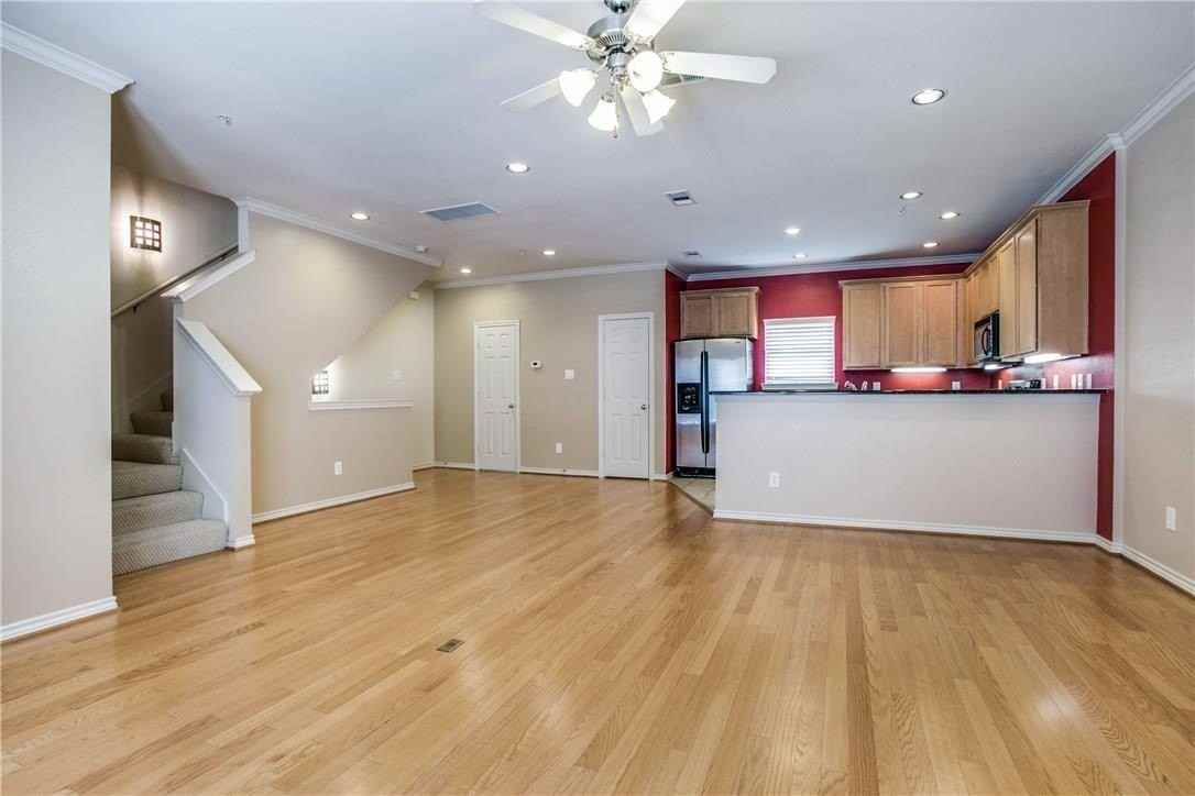2415 Stutz Dr #D - Photo 4 of 21
