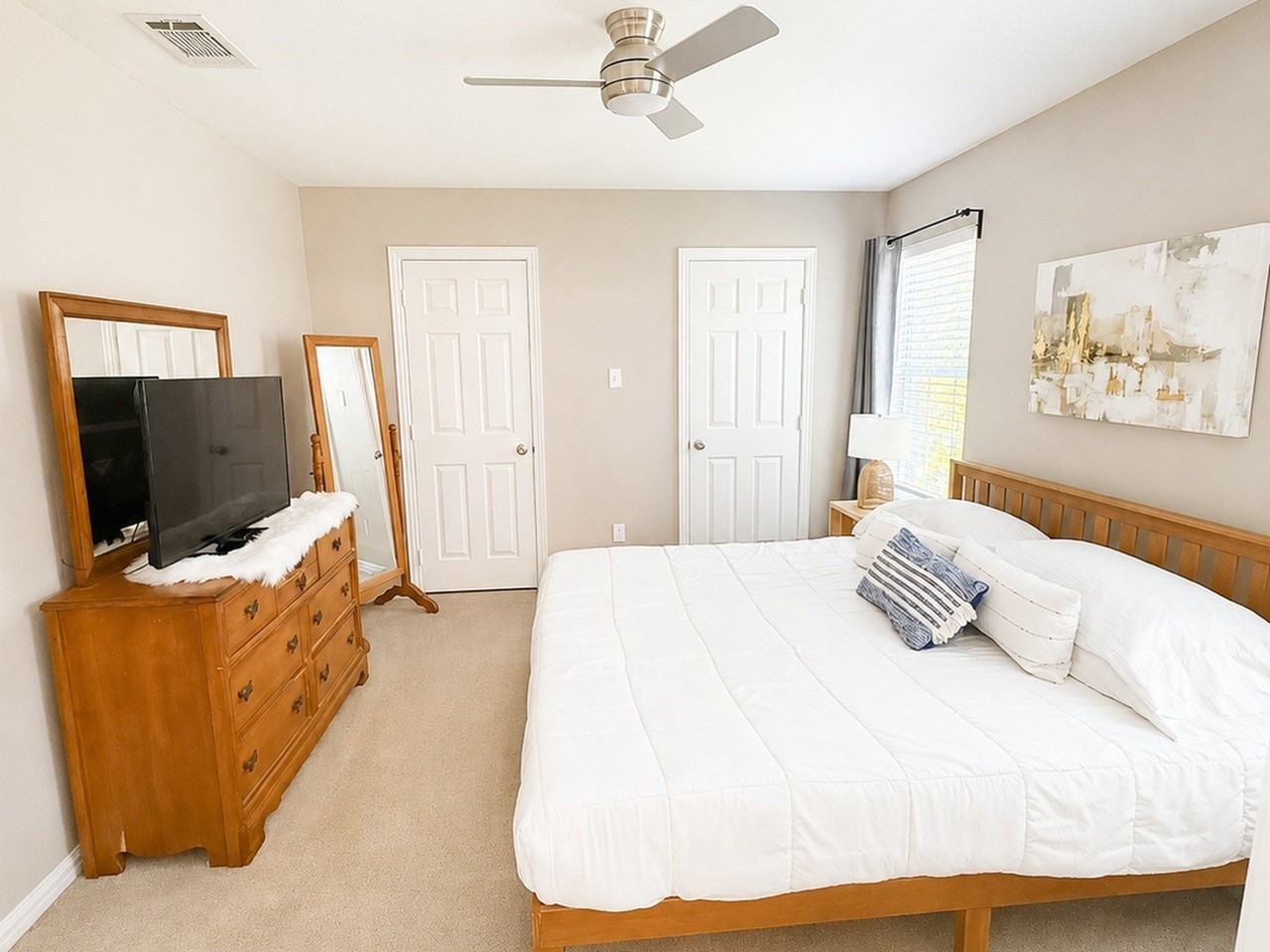 1411 West St - Photo 6 of 11