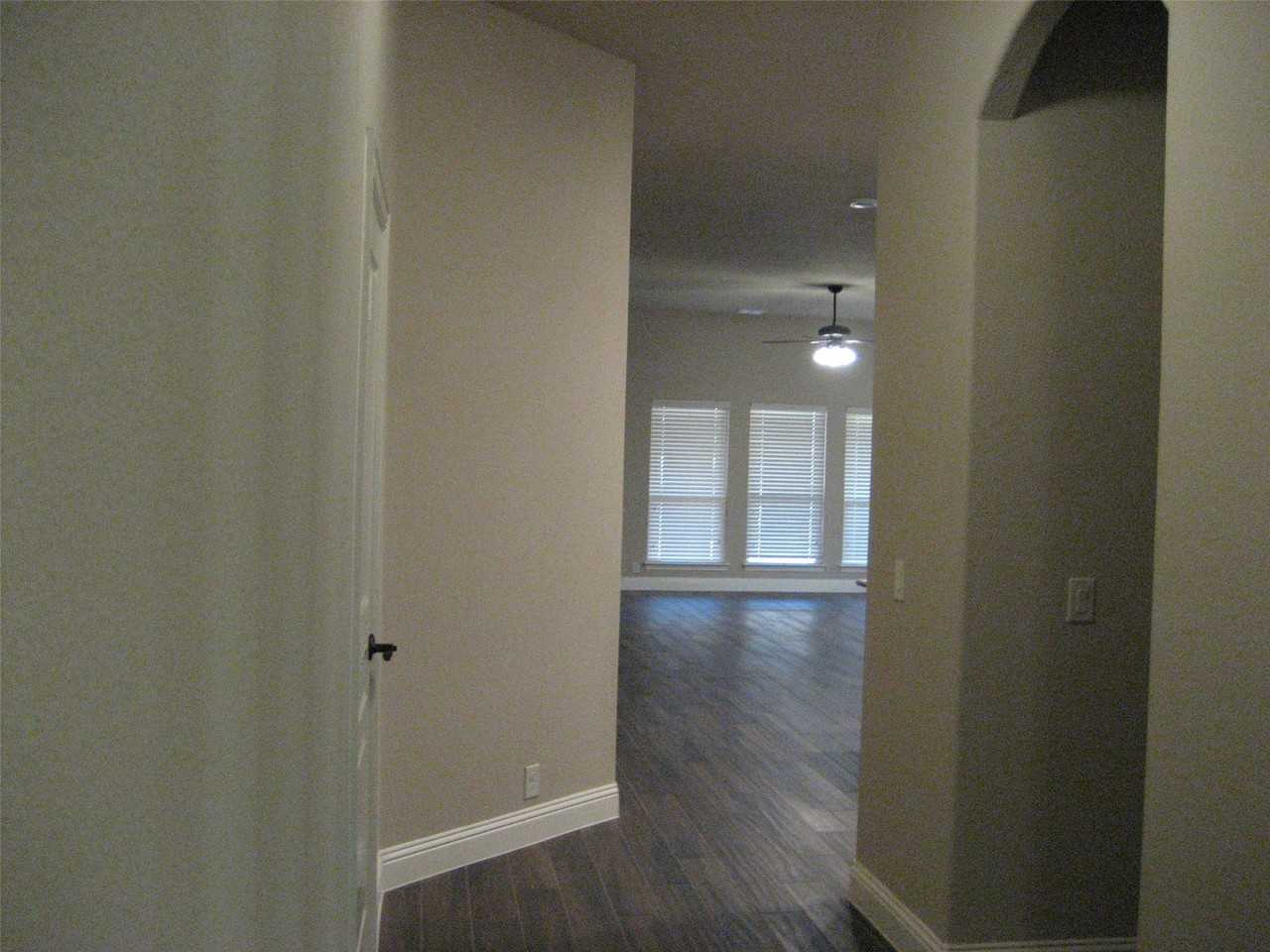 1728 Yellowthroat Dr - Photo 2 of 25