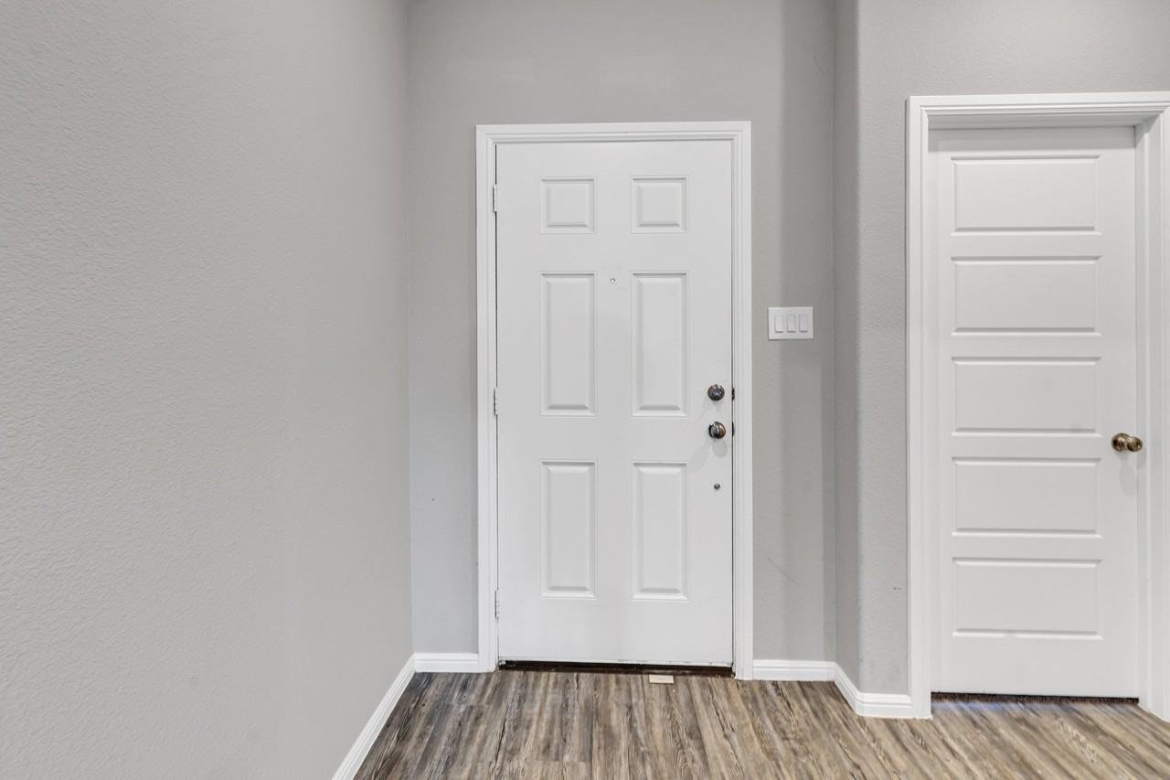 6934 Pampas Pl - Photo 3 of 16