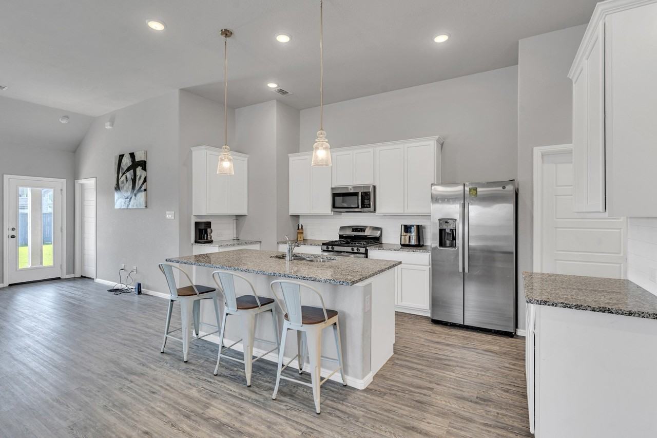 6934 Pampas Pl - Photo 4 of 16