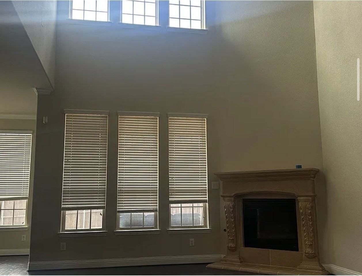 903 Red Deer Dr - Photo 2 of 15
