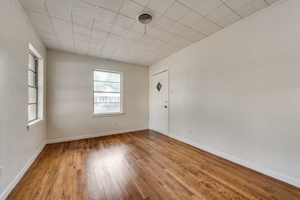 1001 S Carlton St - Photo 4 of 18
