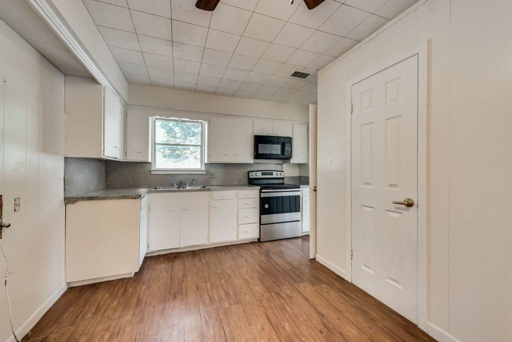 1001 S Carlton St - Photo 7 of 18