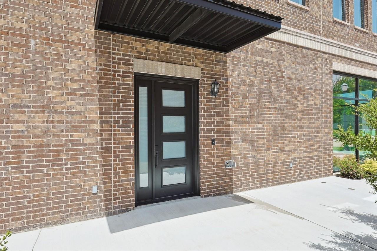 767 W Main St #205 - Photo 2 of 29