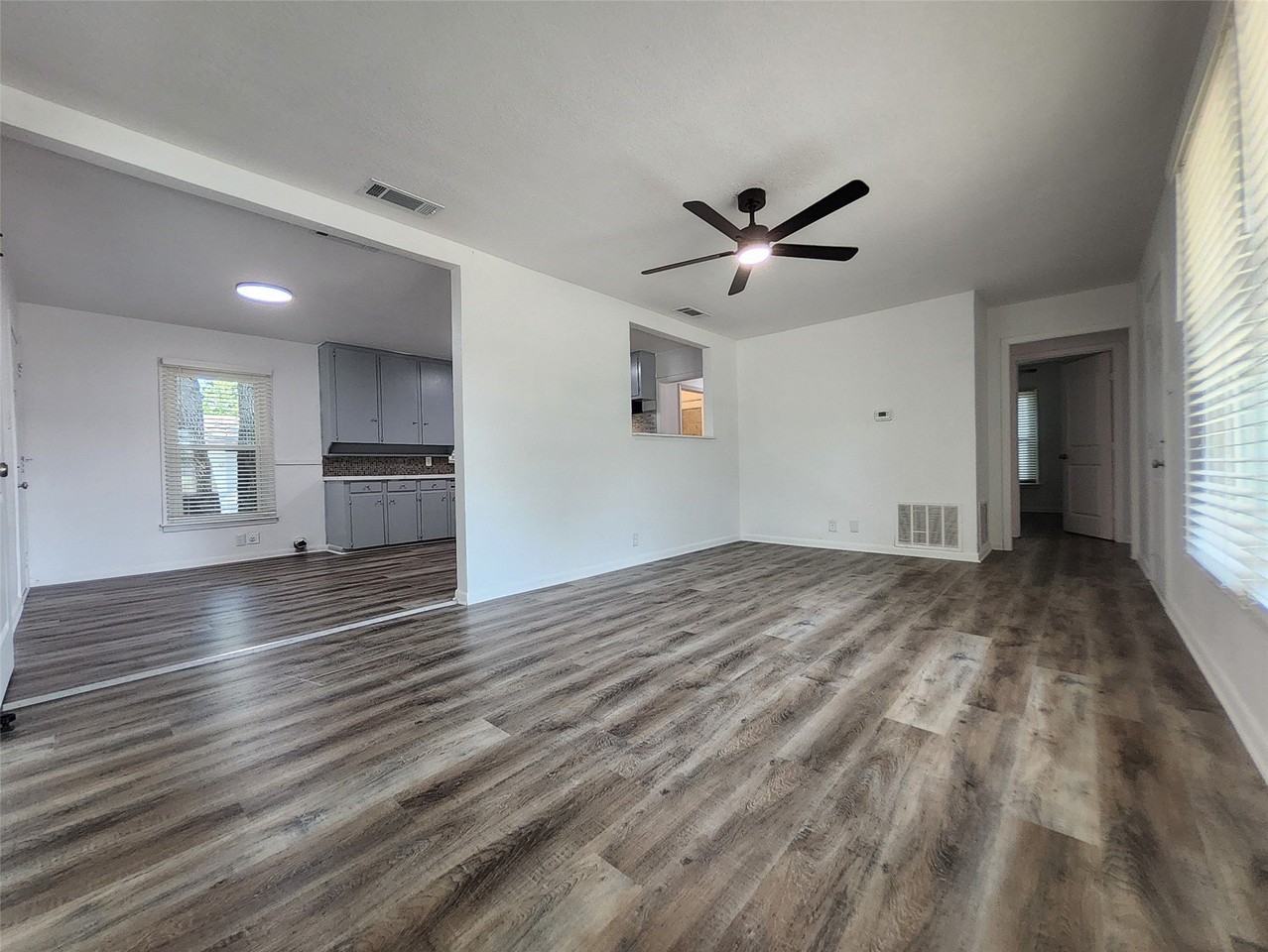 558 Harrison Ln - Photo 7 of 24