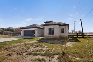 100 Diamond T Ranch Rd - Photo 1 of 1