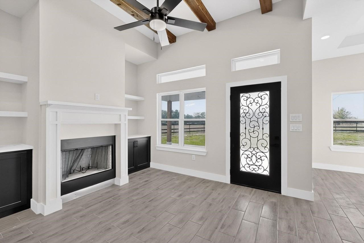 100 Diamond T Ranch Rd - Photo 4 of 33