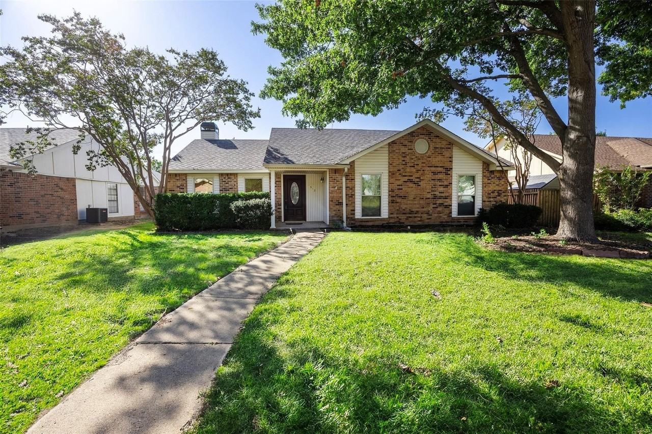 1512 Jabbet Dr - Photo 4 of 27