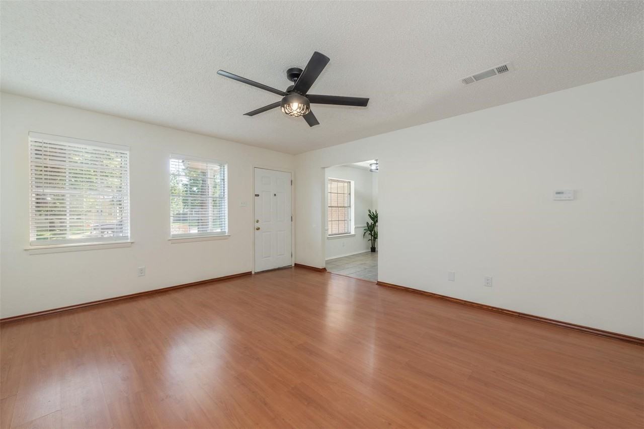 4024 Frazier Ave - Photo 6 of 21
