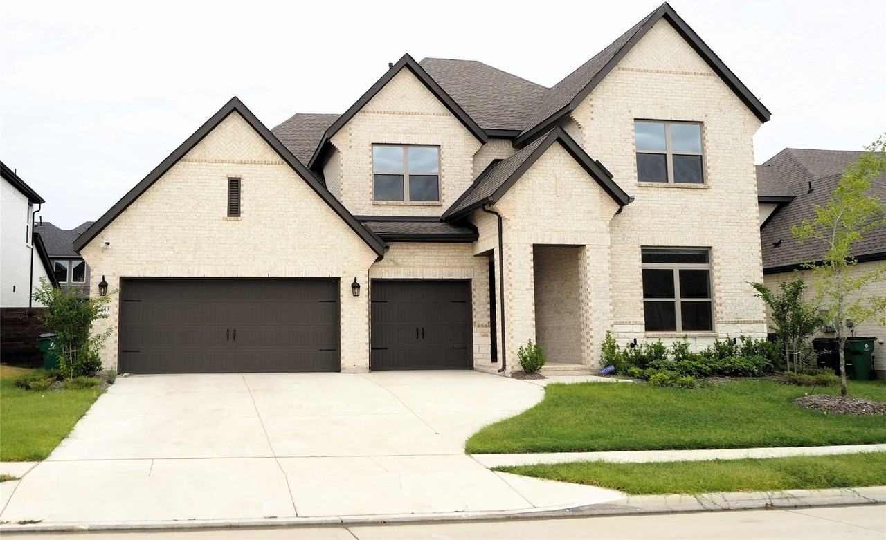 2613 Rosewood Way - Photo 2 of 40