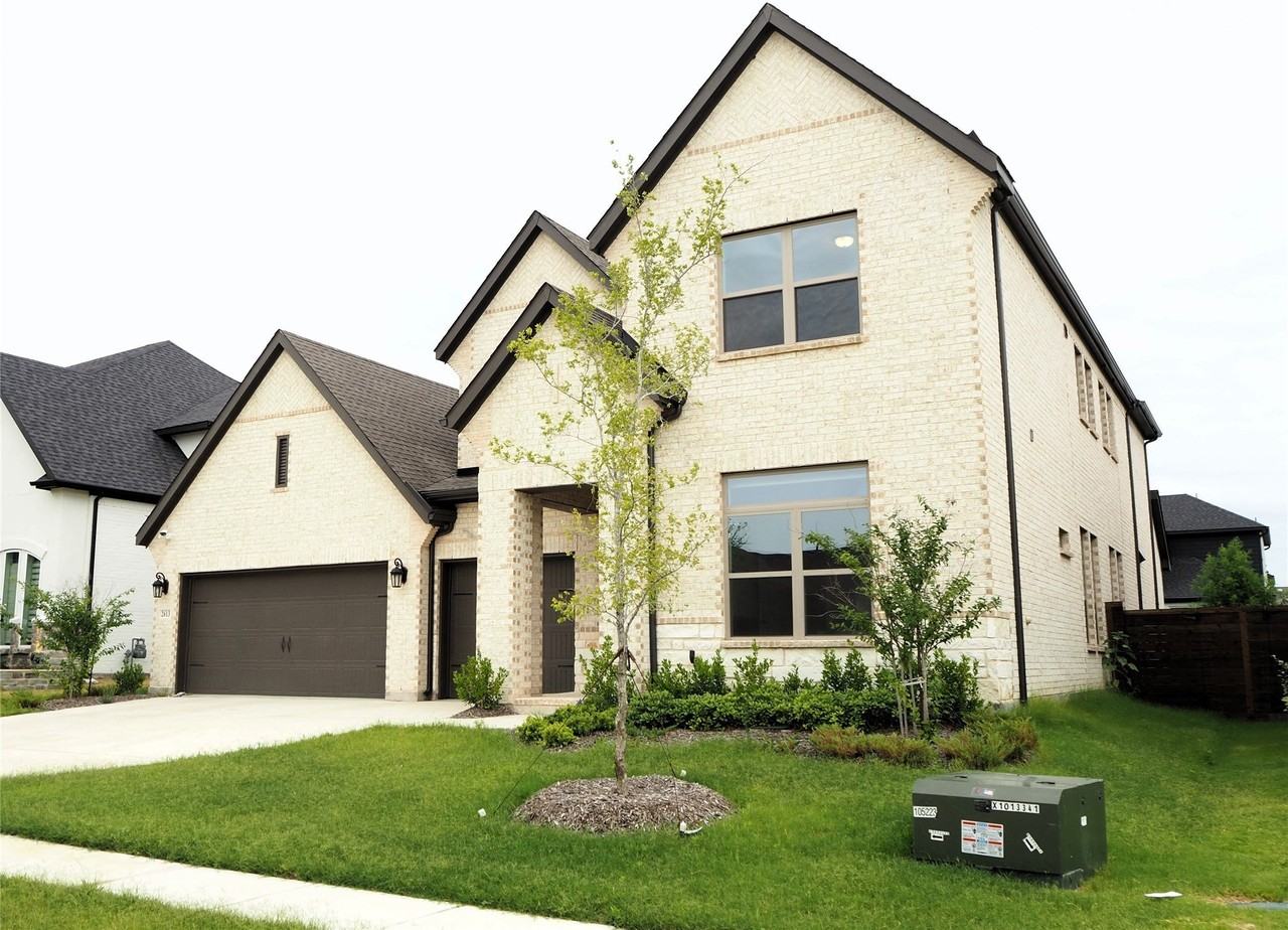 2613 Rosewood Way - Photo 3 of 40