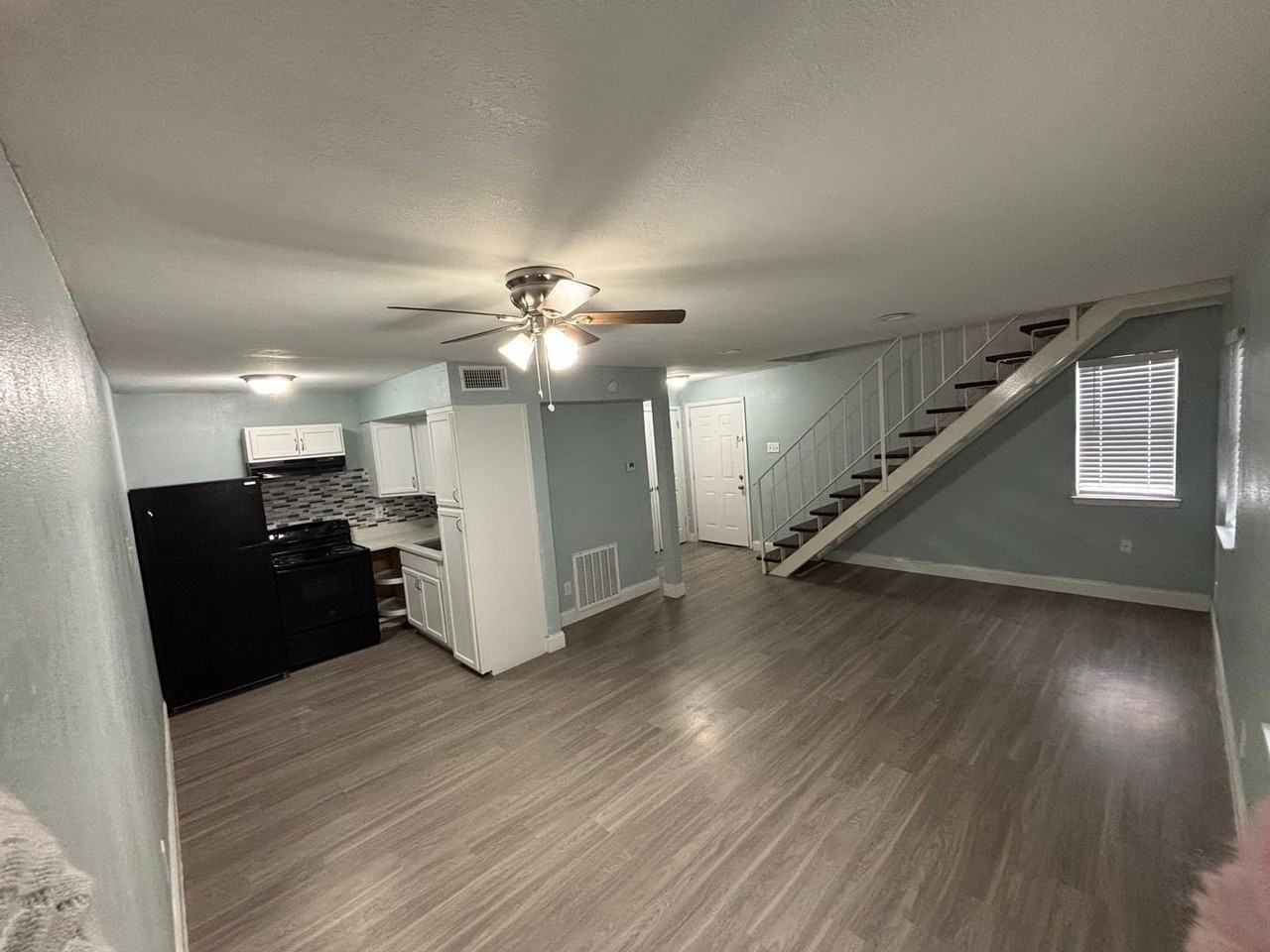 301 Rolston Rd #303-101 - Photo 4 of 4
