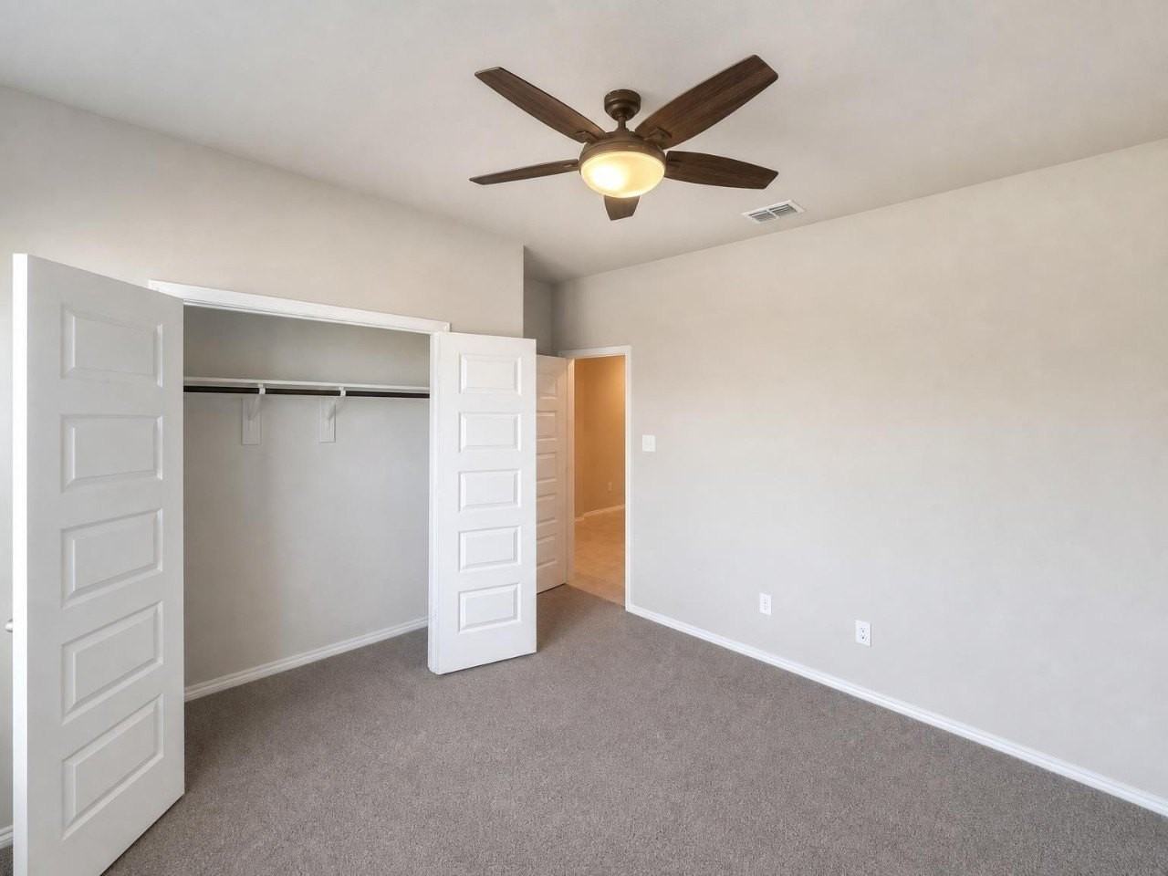 5601 Portola Ln - Photo 7 of 29