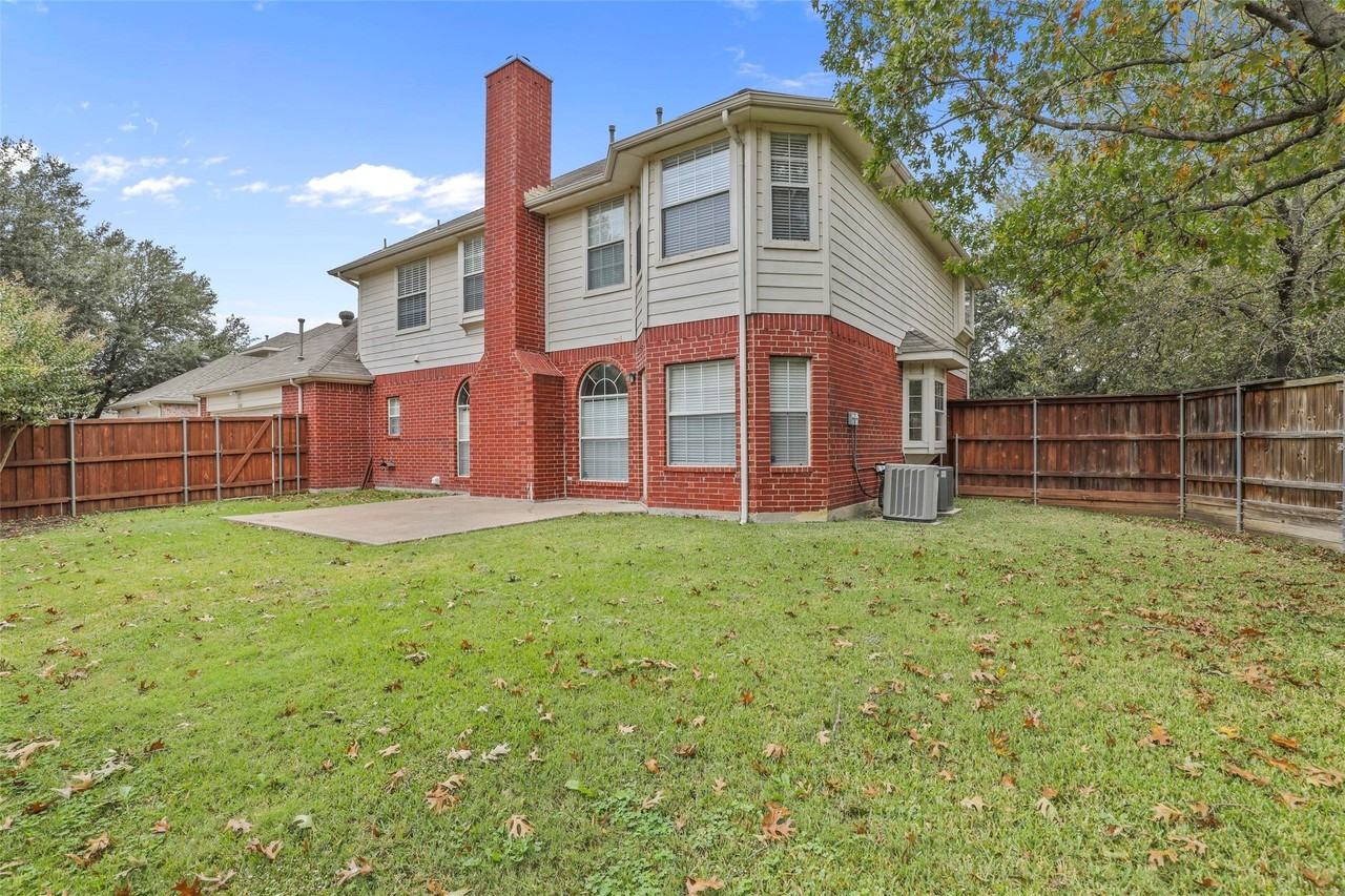 2810 Glenwick Ct - Photo 7 of 40