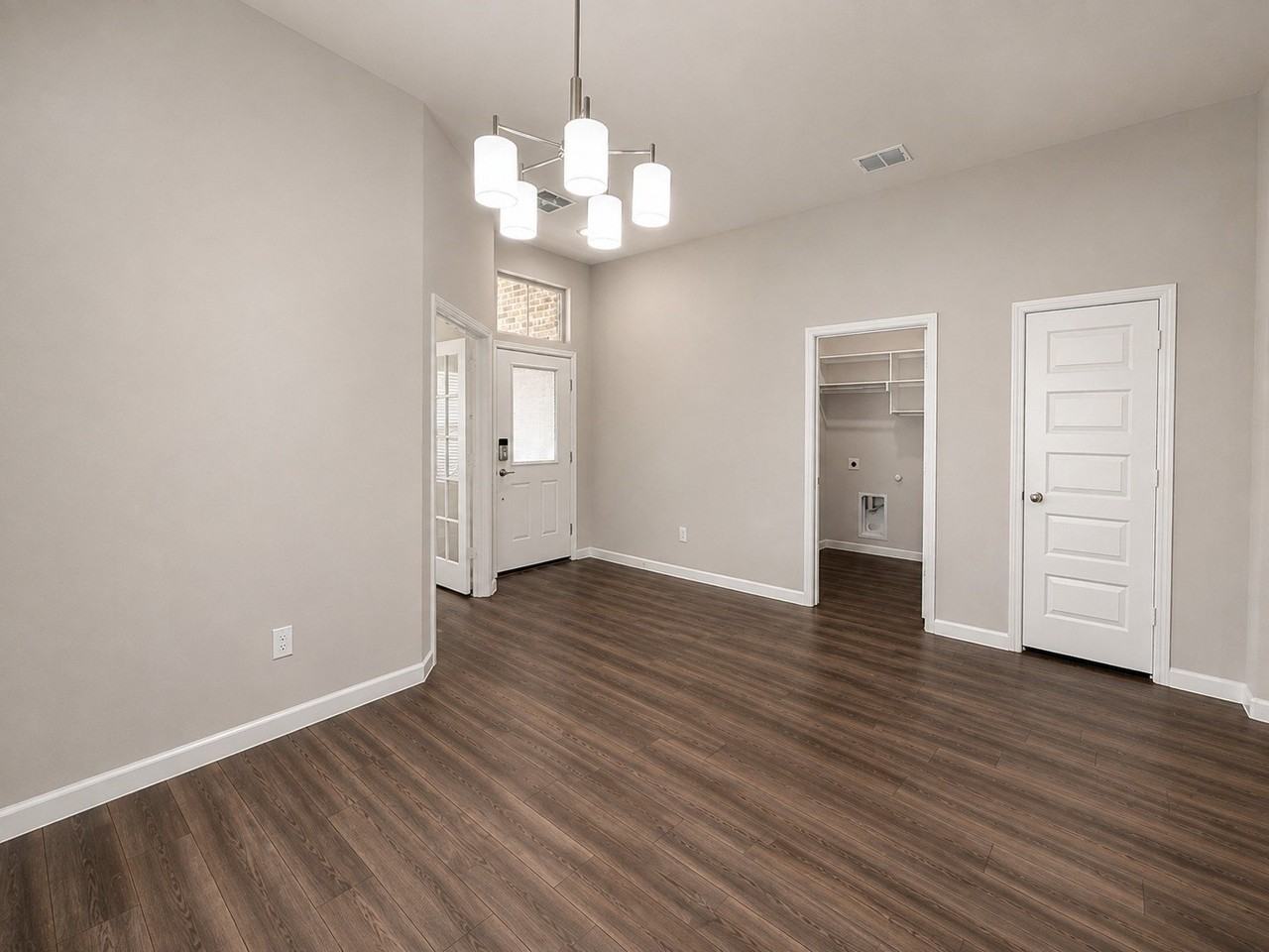 3428 Flatiron Dr - Photo 3 of 23