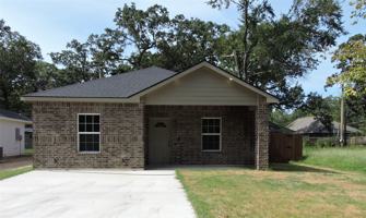featured image of 106 Navajo Dr