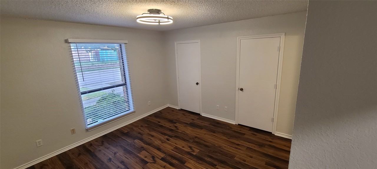 17811 Farley Trl - Photo 5 of 9