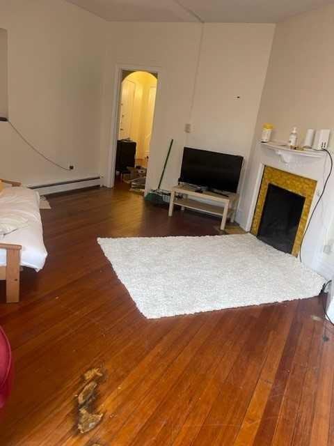 196 Naples Rd - Photo 7 of 10