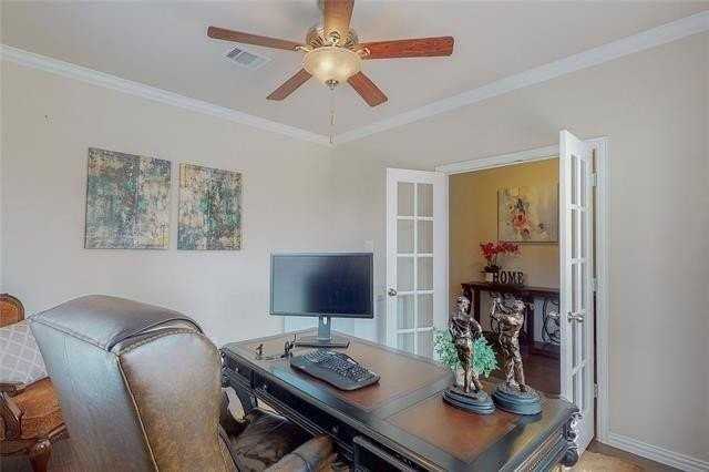3929 Muscadine Dr - Photo 4 of 37