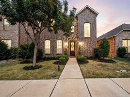 featured image of 4248 Del Rey Ave