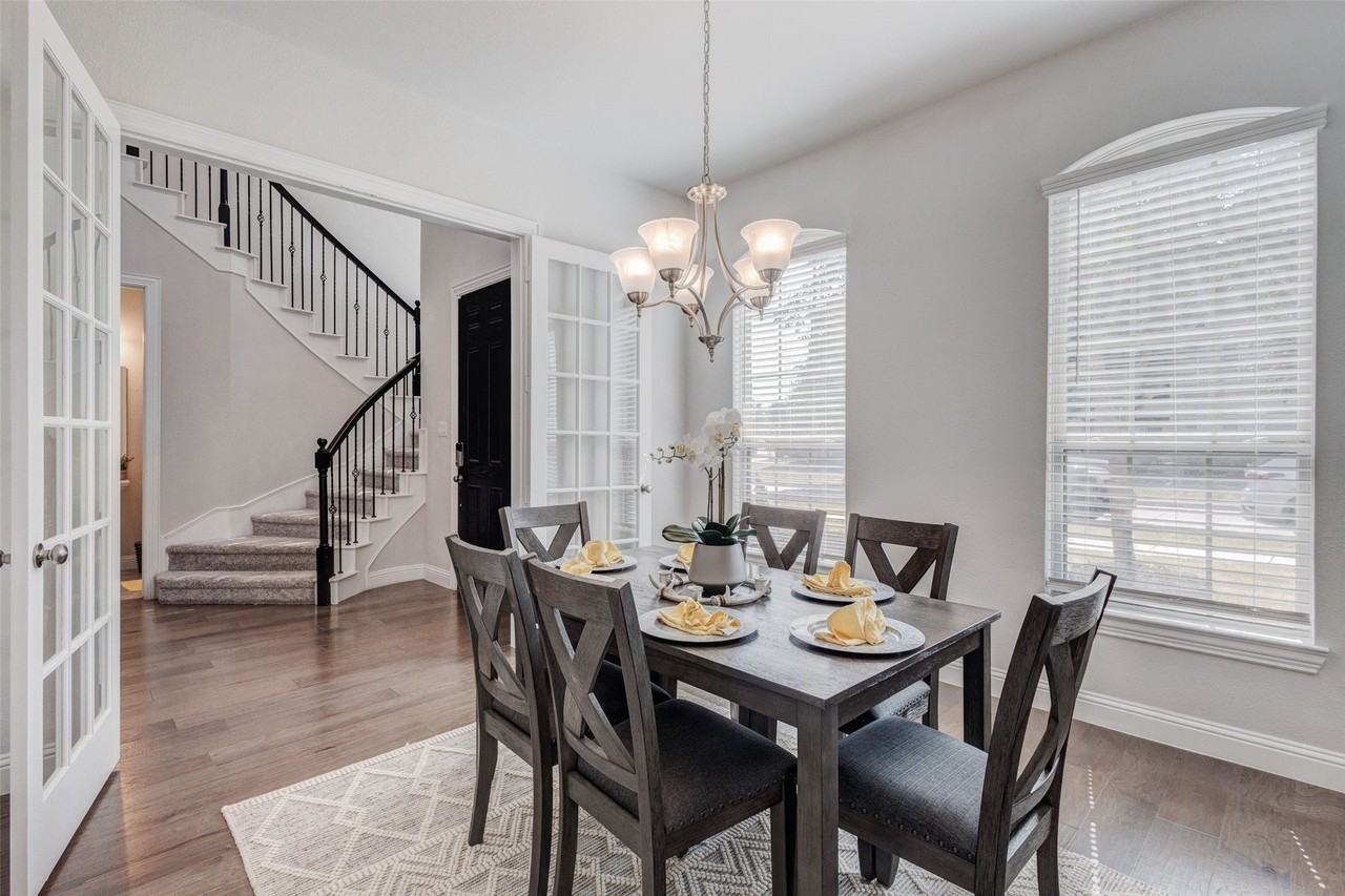 4248 Del Rey Ave - Photo 4 of 34