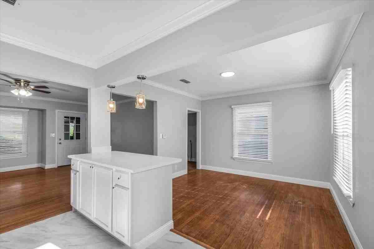3133 Bigham Blvd - Photo 7 of 24