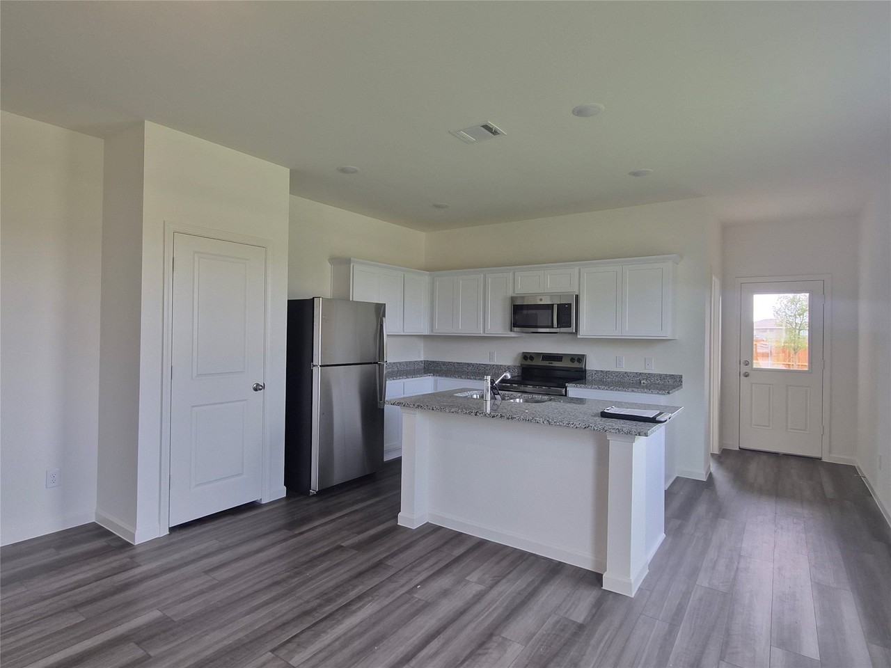4503 Wood Fern Rd - Photo 2 of 14