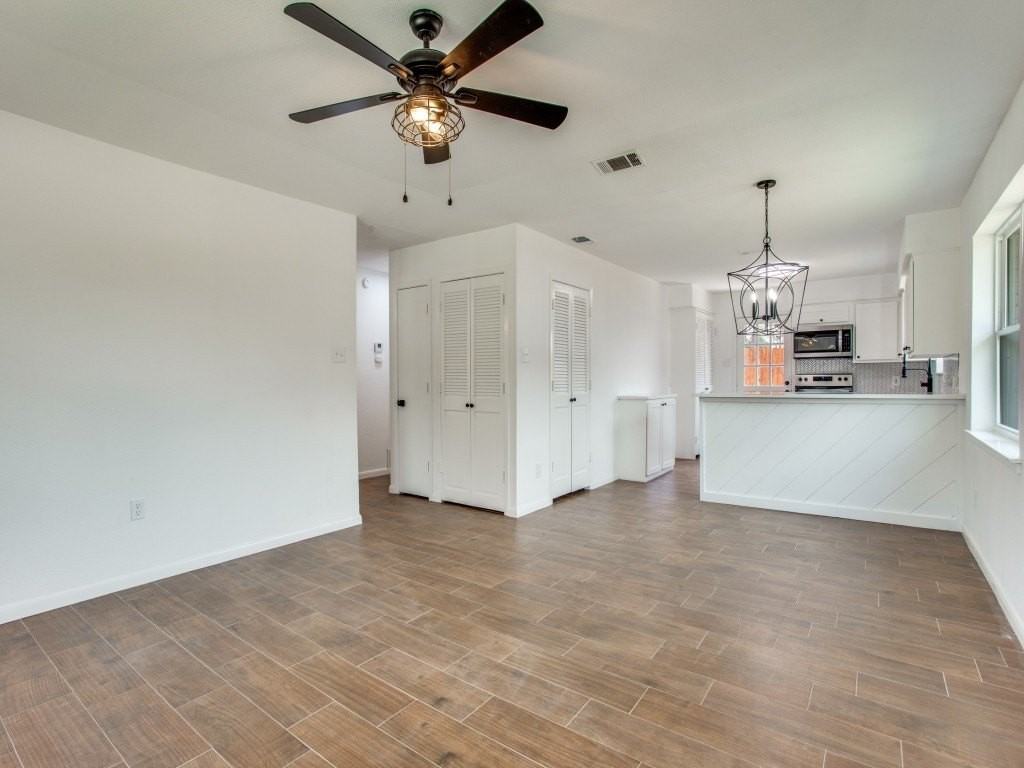 1307 Worthington St - Photo 5 of 15