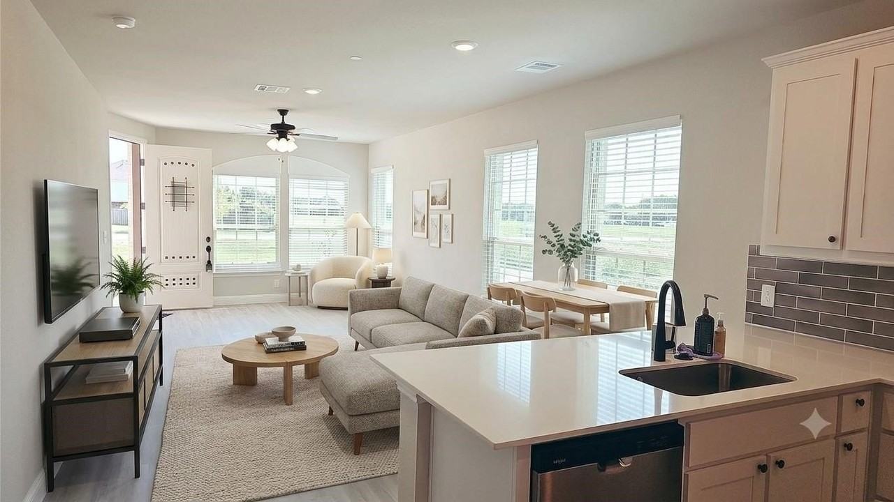 3601 Geoffrey Trl - Photo 2 of 9