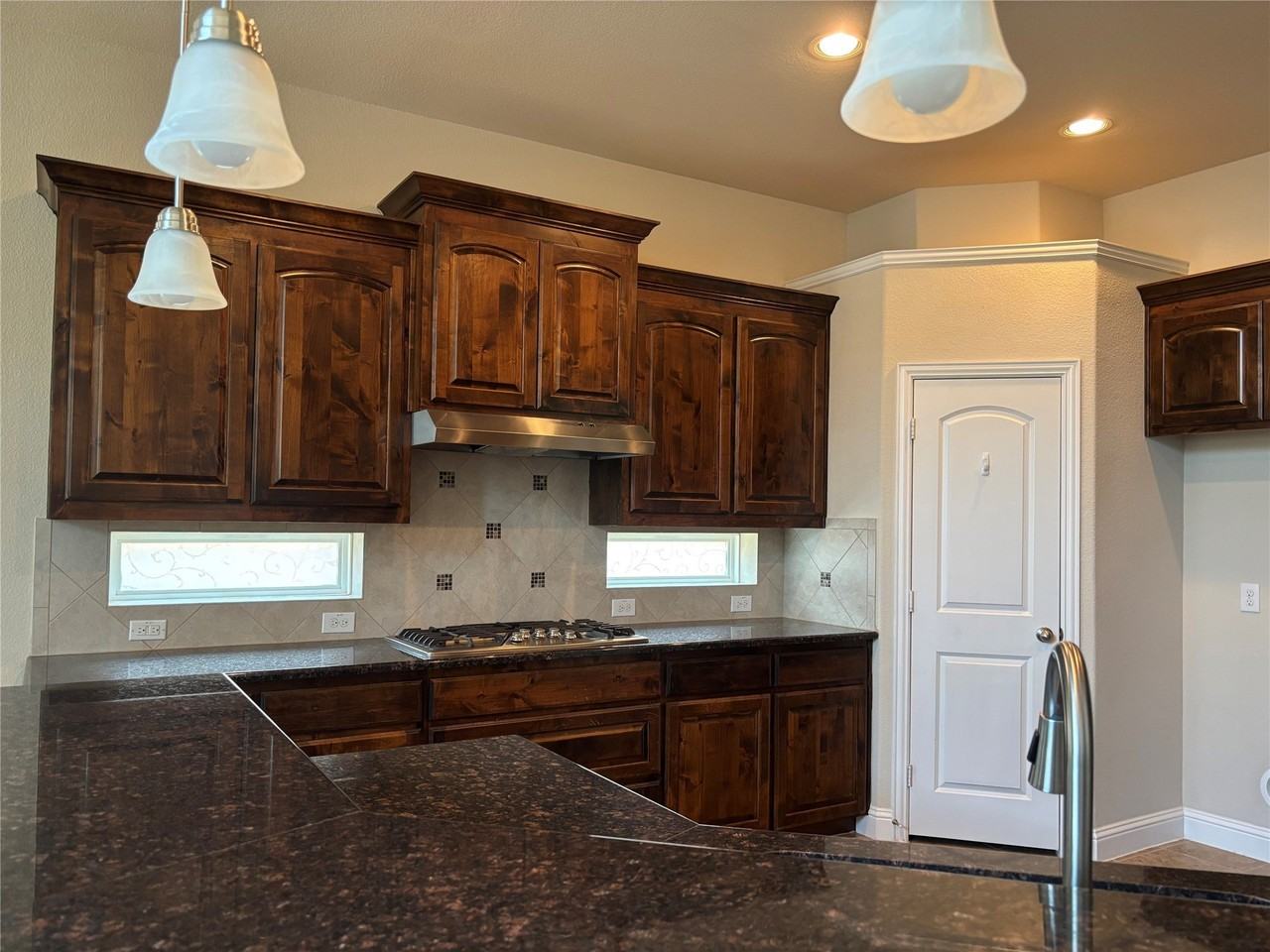 6117 Mickelson Way - Photo 7 of 24