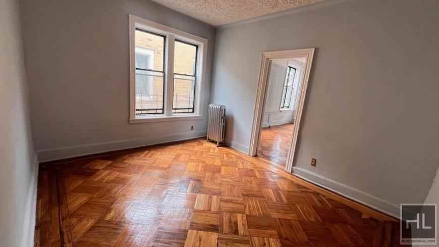 593 Miller Ave - Photo 6 of 10
