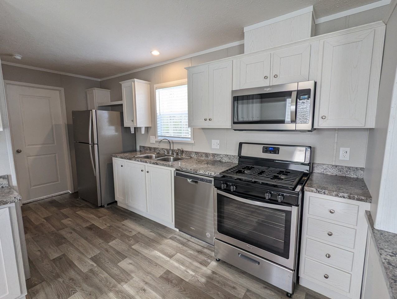413 Nevada #413 - Photo 2 of 11