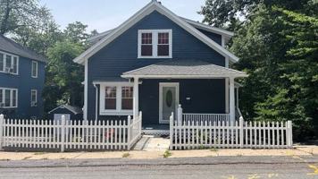 featured image of 218 Marshall St