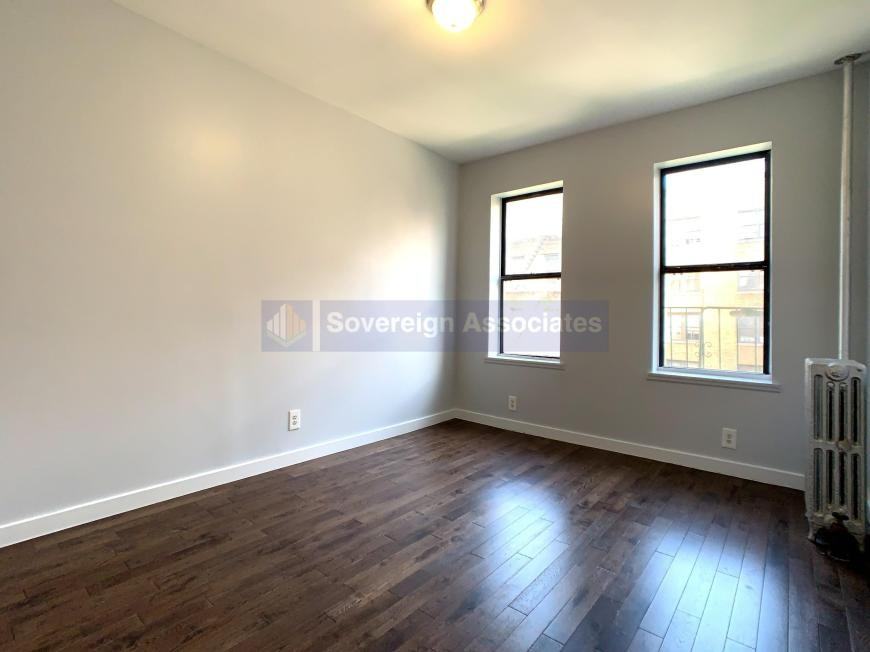 14 Thayer St - Photo 6 of 7