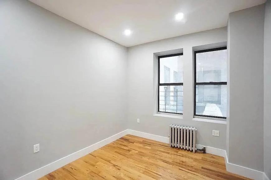 25 Fort Washington Ave - Photo 5 of 7