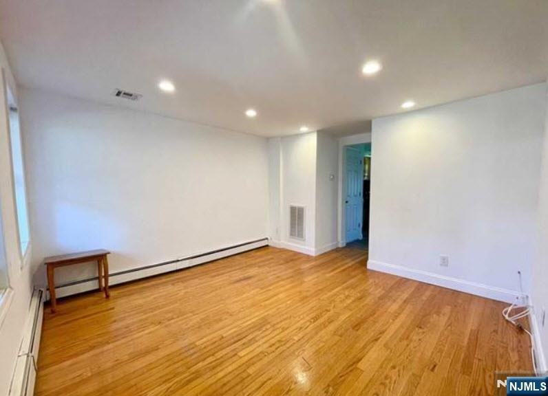69 Feronia Way ##A - Photo 5 of 16