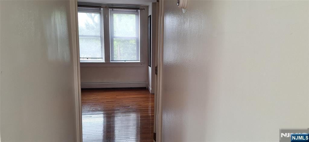 56 Garfield Ave - Photo 7 of 14