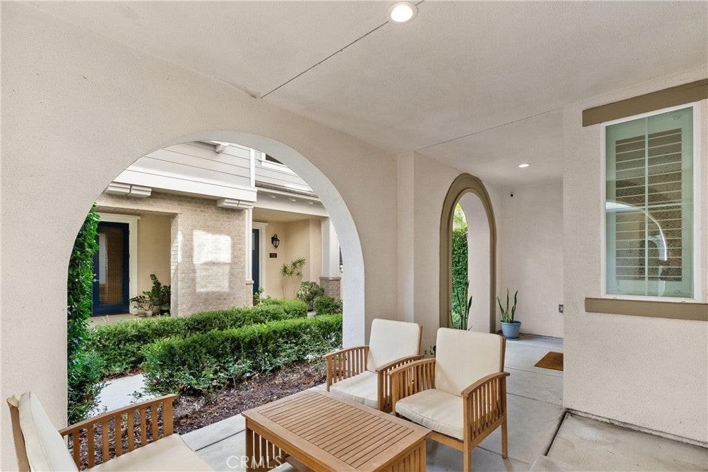 710 W Tribella Ct - Photo 3 of 34