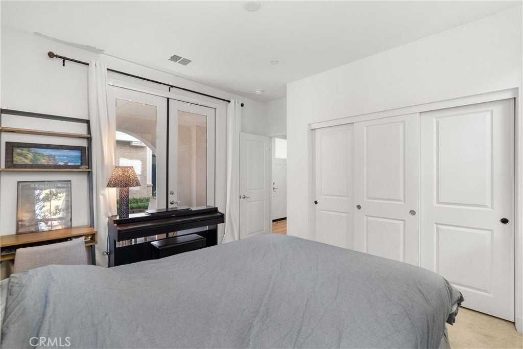 710 W Tribella Ct - Photo 7 of 34