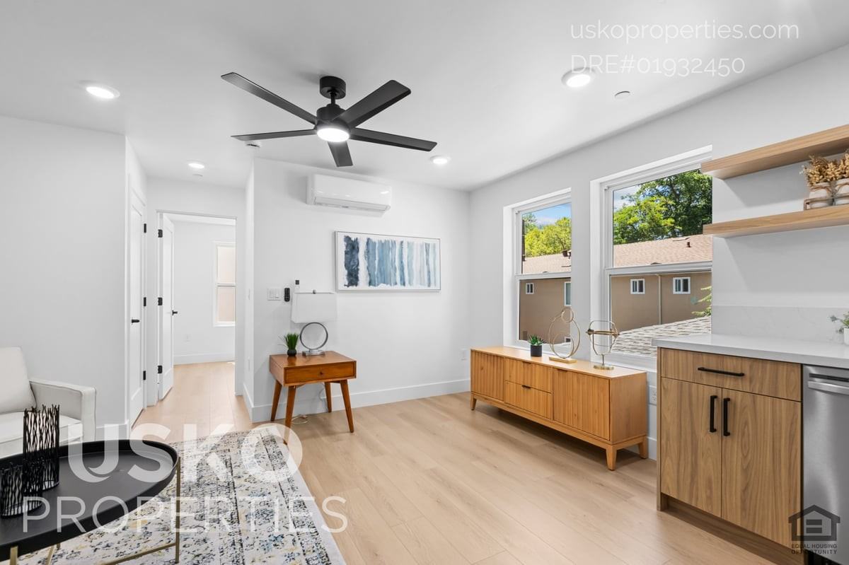 2824 D St - Photo 7 of 21